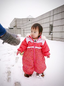 「apres les cours（アプレレクール）のアイテム（カバーオール）」を使った、monapicaさん（キッズ・70cm）の冬コーディネート