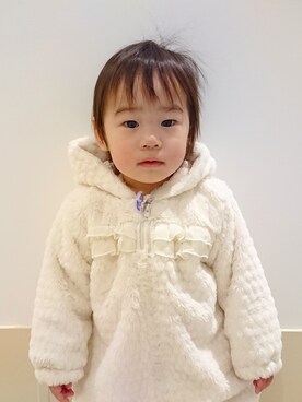 「apres les cours（アプレレクール）のアイテム（オールインワン・サロペット）」を使った、monapicaさん（キッズ・70cm）の春コーディネート