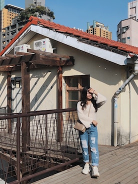 「FILA（フィラ）のアイテム（スニーカー、ベージュ系）」を使った、angelさん（レディース）の冬コーディネート