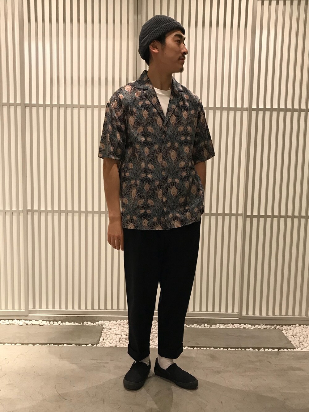 「summer、ユナイテッドトウキョウ、ootd、夏コーデ、夏、モード、ストリート、カジュアル、柄シャツ」｜「UNITED TOKYOのリバティプリントオープンカラーシャツ（シャツ/ブラウス、グリーン系）」を使った、Yusukeさん（メンズ・172cm）の夏コーディネートの1枚目の写真