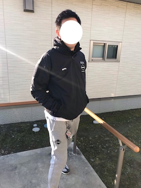 「アイテム（ナイロンジャケット）」を使った、ヨロさん（メンズ・169cm・50代）の秋コーディネート