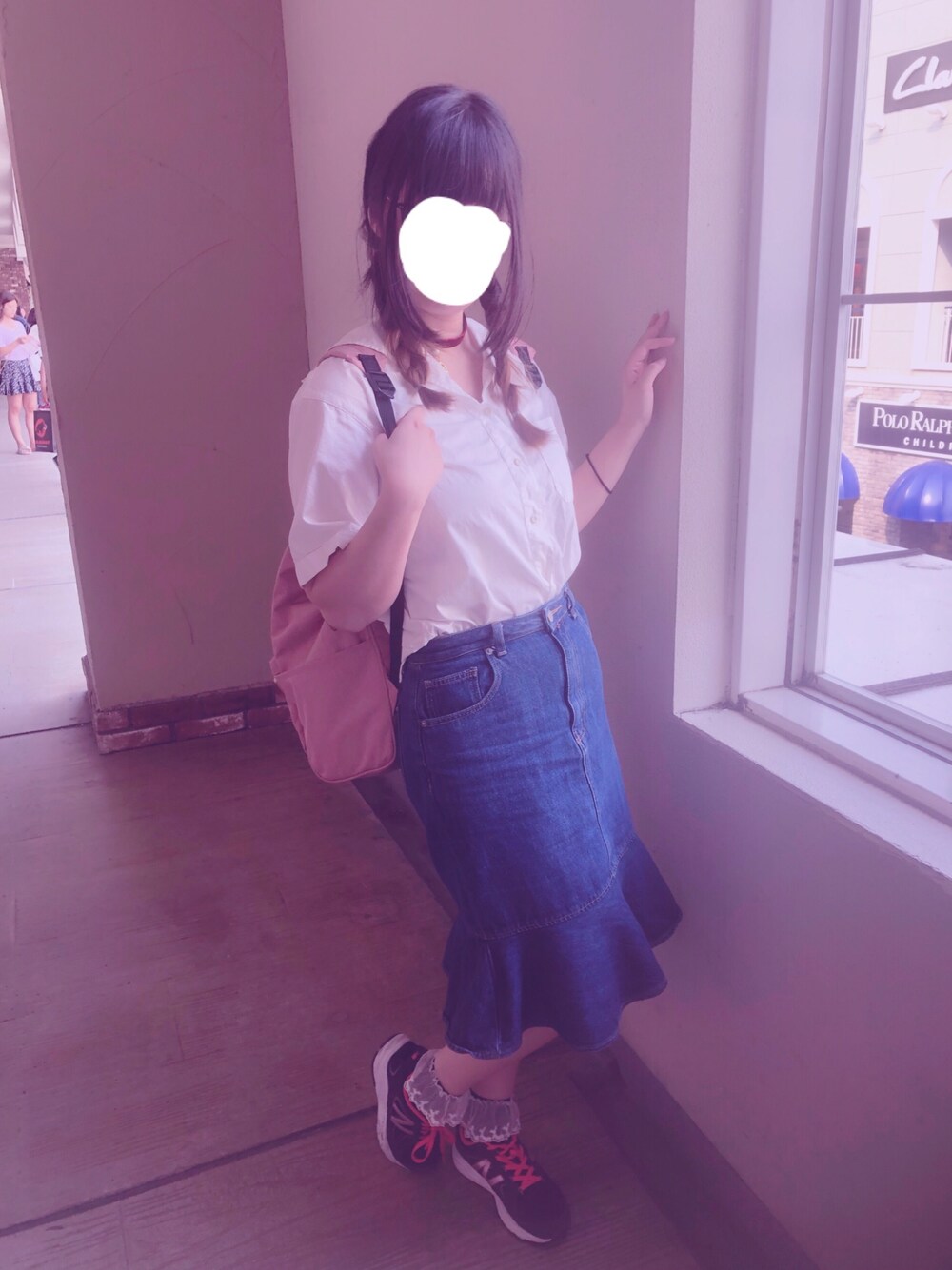 「GU コーデ、ピンクハウス、ニューバランス」｜「PINK HOUSEのアイテム（シャツ/ブラウス、ホワイト系）」を使った、mitu_kunさん（レディース・165cm）の夏コーディネートの1枚目の写真