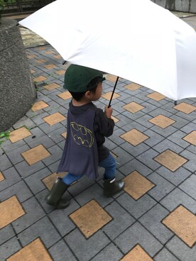 「stample（スタンプル）のアイテム（レインシューズ）」を使った、YoYo Max 🚀さん（キッズ・90cm）の秋コーディネート