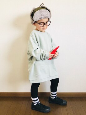 「ボーダーソックス」｜「アイテム（スウェット）」を使った、hibihakuさん（キッズ・100cm）の秋コーディネート