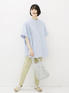 「アイテム（トートバッグ、シルバー系）」を使った、asanoさん（レディース・158cm）の春コーディネート