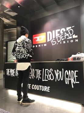 「DIESEL（ディーゼル）のアイテム（MA-1）」を使った、mikoさん（メンズ・170cm）の秋コーディネート