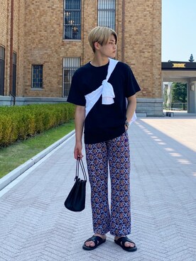Tシャツ カットソーを使った 白ブラウス のメンズ人気ファッションコーディネート Wear