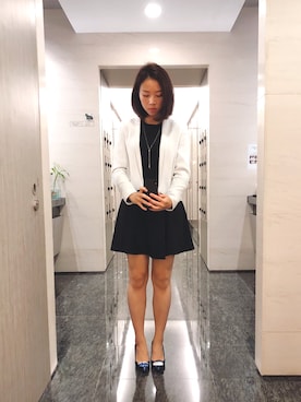 「RUPERT SANDERSON（ルパートサンダーソン）のアイテム」を使った、つばめさん（レディース・163cm）の冬コーディネート