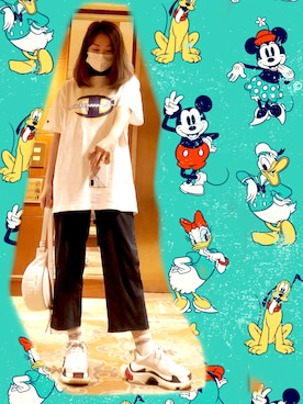「MARC JACOBS（マークジェイコブス）のアイテム（レッグウェア）」を使った、つばめさん（レディース・163cm）の秋コーディネート