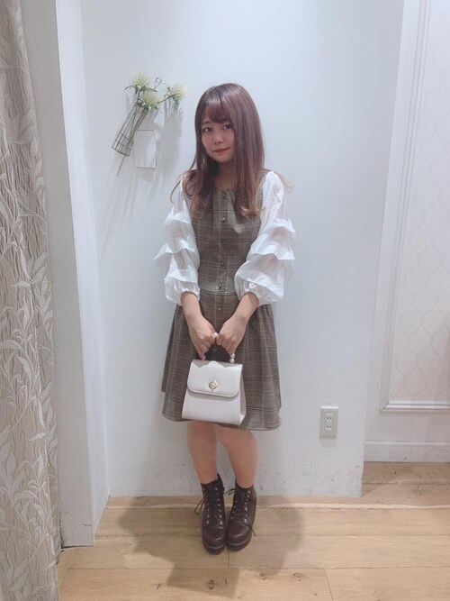 Majestic Legon マジェスティックレゴン京都ポルタ店スタッフさんのワンピースを使ったコーディネート Zozotown