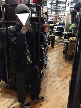 「CUNE（キューン）のアイテム（帽子）」を使った、かんさん（メンズ・176cm）の春コーディネート