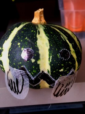 「wearhalloween2017」｜「アイテム（その他雑貨）」を使った、りんごさん（キッズ・50cm）の秋コーディネート