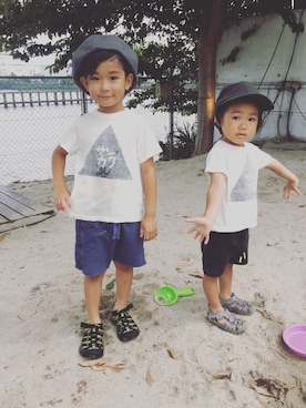 「FORK&SPOON（フォークアンドスプーン）のアイテム（帽子）」を使った、三兄弟さん（キッズ・100cm）の夏コーディネート