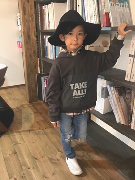 三兄弟さんのコーディネート