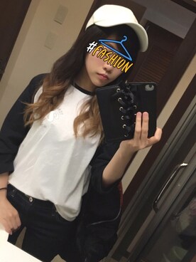 「アイテム（スマホケース/カバー）」を使った、mopiさん（レディース・150cm）の春コーディネート