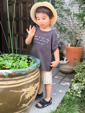 「2歳3ヶ月」｜「アイテム（サンダル）」を使った、yitさん（キッズ・80cm）の夏コーディネート