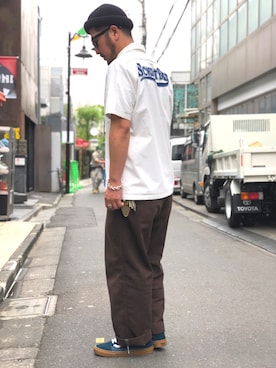 「SCHOTT」｜「アイテム（ニットキャップ/ビーニー）」を使った、omata takayaさん（メンズ・172cm）の春コーディネート