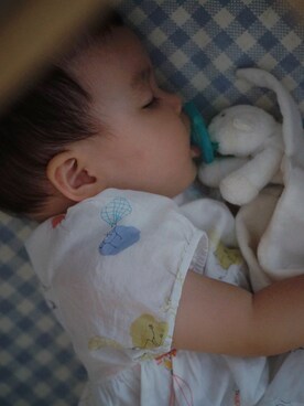 张小满のママさんのコーディネート