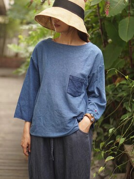 张小满のママさんのコーディネート