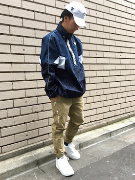 「AAPE BY A BATHING APE（エーエイプバイアベイシングエイプ）のアイテム（パンツ）」を使った、山本雄也さん（メンズ・165cm）の冬コーディネート