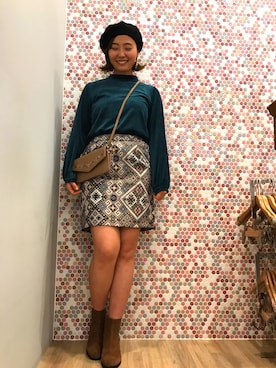 「80s」｜「アイテム（ハンチング/ベレー帽）」を使った、Konno Ayumiさん（レディース・167cm）の秋コーディネート