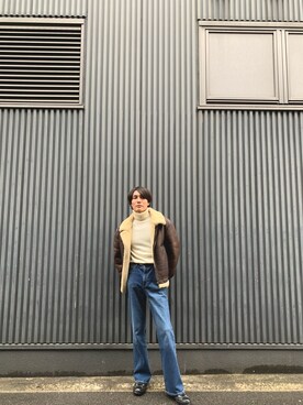 「ムートンジャケット」｜「アイテム（その他アウター）」を使った、Daikiさん（メンズ・176cm）の春コーディネート