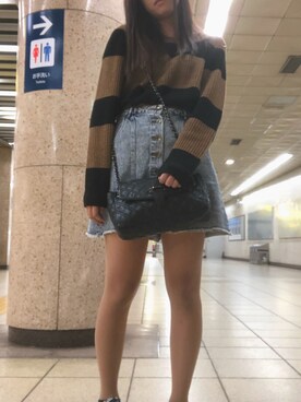 「AZUL（アズール）のアイテム（バッグ）」を使った、まなりんさん（レディース・164cm）の秋コーディネート