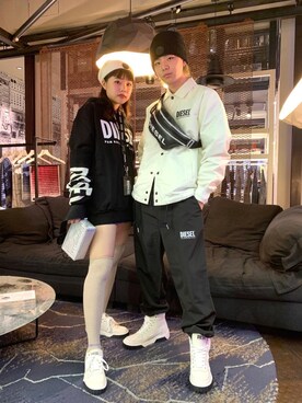 「DIESEL（ディーゼル）のアイテム（ナイロンジャケット）」を使った、Hanaさん（レディース・164cm）の秋コーディネート