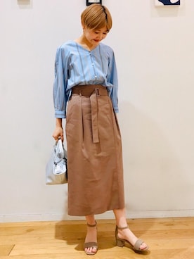 「blue」｜「アイテム（トートバッグ）」を使った、erina.iさん（レディース・156cm）の春コーディネート