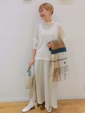 「green label relaxing（グリーンレーベルリラクシング）のSC ウールチェック ストール（ストール/ショール、グリーン系）」を使った、erina.iさん（レディース・156cm）の秋コーディネート