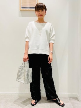「green label relaxing（グリーンレーベルリラクシング）のFFC メルカド メタリック バッグ（トートバッグ、シルバー系）」を使った、erina.iさん（レディース・156cm）の春コーディネート