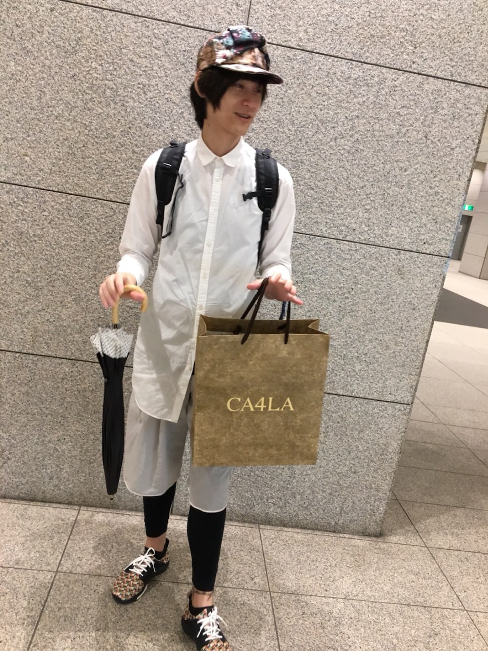 「wearhalloween2017、CA4LA」｜「CA4LAのアイテム（キャップ、その他）」を使った、しんたろうさん（メンズ・185cm）の秋コーディネートの1枚目の写真