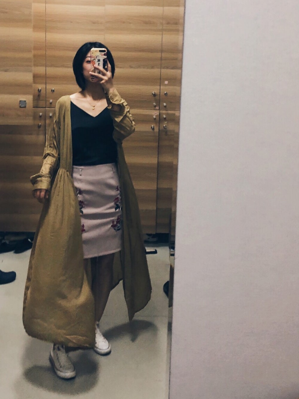 「AKTEのアイテム（タンクトップ、ブラック系）」を使った、啊是张胖儿呀さん（レディース・168cm）の夏コーディネートの1枚目の写真