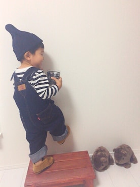 「Levi's（リーバイス）のアイテム（サロペット/オーバーオール）」を使った、KANTAさん（キッズ・80cm）の秋コーディネート