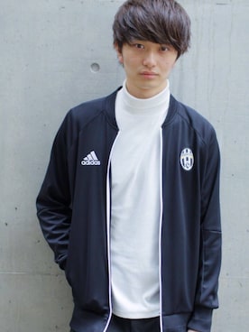 「サッカー」｜「アイテム（その他アウター）」を使った、ayatatsu___《相互フォロー》さん（メンズ・184cm）の冬コーディネート