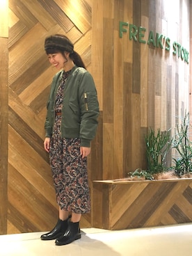 「ヘアバンド」｜「アイテム（MA-1）」を使った、クルミ  *＊さん（レディース・155cm）の冬コーディネート
