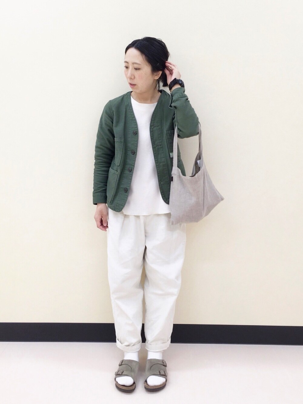 orSlowのノーカラージャケットを使ったレディース人気ファッション