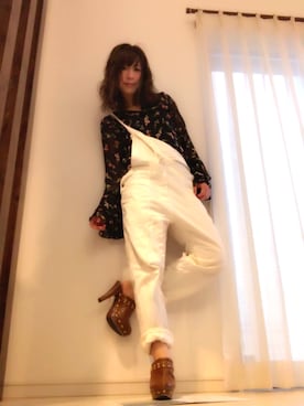 「花柄シャツ」｜「アイテム（オールインワン・サロペット）」を使った、ゆち🐰さん（レディース・162cm）の夏コーディネート