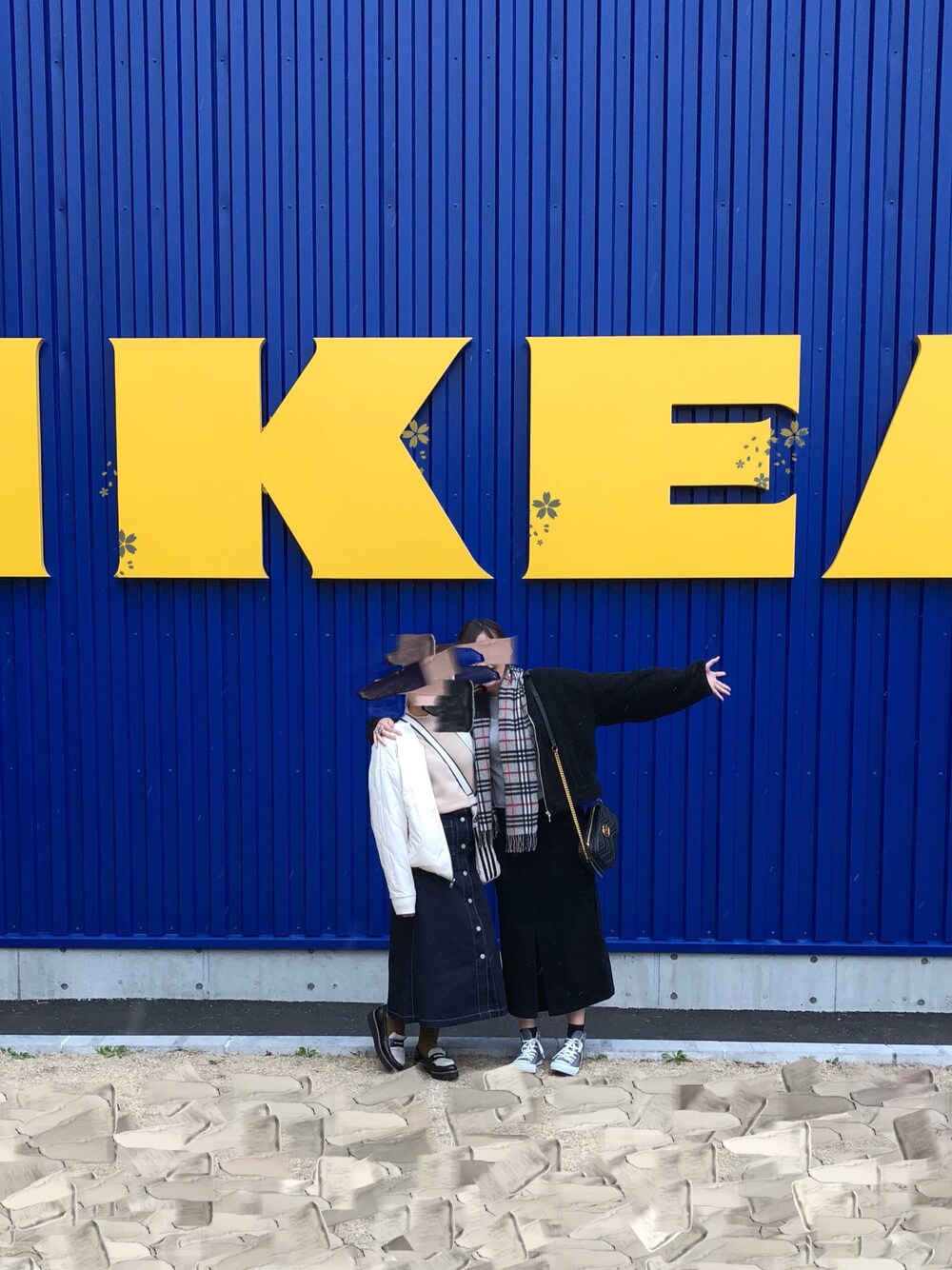 「IKEA、GUコーデ、プチプラコーデ、冬、雪、シンプル、ラフ、outfit」｜「GUのアイテム（ジャケット/アウター、ホワイト系）」を使った、CCCさん（レディース・153cm）の冬コーディネートの1枚目の写真