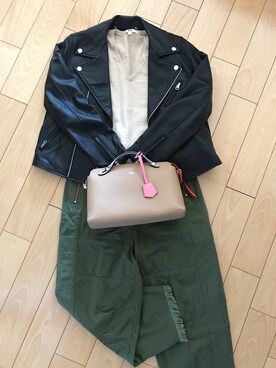 「FENDI（フェンディ）のアイテム（バッグ、ベージュ系）」を使った、asamiiiさん（レディース・158cm）の春コーディネート