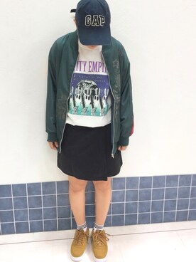 「ScoLar Parity（スカラーパリティ）のアイテム（Tシャツ/カットソー）」を使った、Boon高槻店 店舗スタッフさん（レディース・165cm）の秋コーディネート