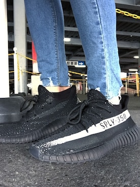 「adidas（アディダス）のアイテム（スニーカー、ブラック系）」を使った、Ko–heiさん（メンズ・168cm）の春コーディネート