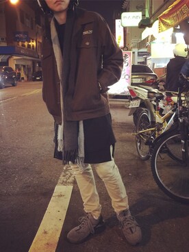 Eli Luoさんのコーディネート