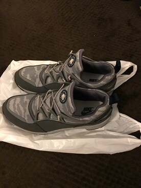 「NIKE（ナイキ）のアイテム（スニーカー、グレー系）」を使った、WCCFさん（メンズ・170cm）の冬コーディネート