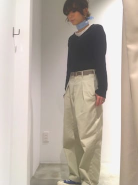 「アイテム（スニーカー、ブルー系）」を使った、YUKAKOさん（レディース・162cm）の冬コーディネート