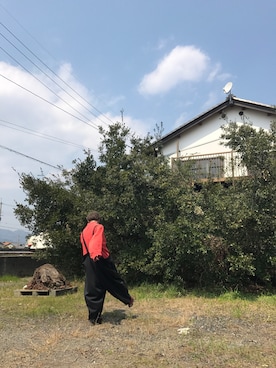 「ESSAY（エッセイ）のアイテム（スウェット）」を使った、404さん（メンズ・169cm）の春コーディネート