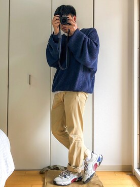 「Abercrombie&Fitch（アバークロンビーアンドフィッチ）のアイテム（チノパンツ）」を使った、うるぐすさん（メンズ・171cm）の春コーディネート