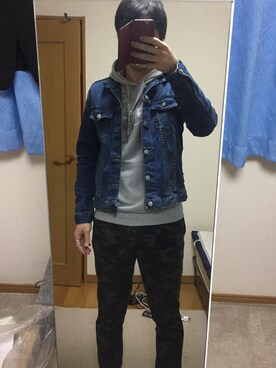 「SPINNS（スピンズ）のアイテム（デニムジャケット）」を使った、(￣▽￣)さん（メンズ・174cm）の春コーディネート