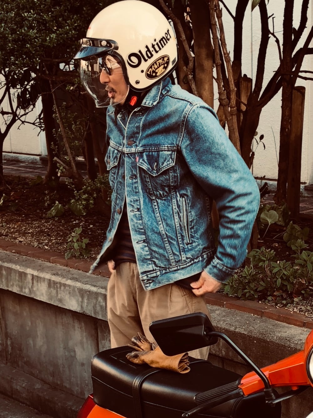 「秋のコーデ、カジュアル、大人カジュアル、デニム、古着MIX、Gジャン、orcival、Levi's、おしゃれさんと繋がりたい、BIKER」｜「Levi'sのジージャン（デニムジャケット、ブルー系）」を使った、hiro5cさん（メンズ・170cm）の秋コーディネートの1枚目の写真