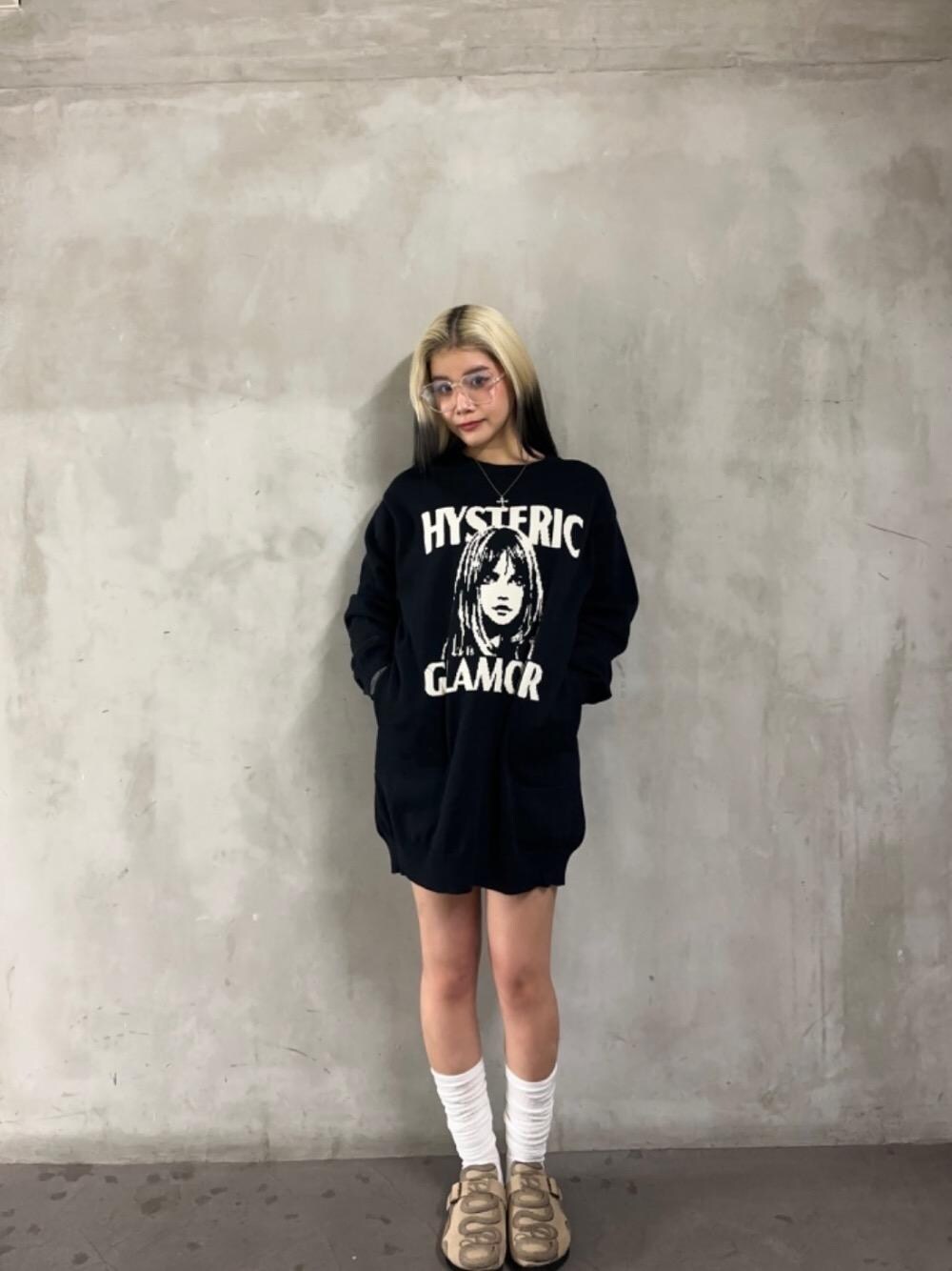 「ヒステリックグラマー、さんだる、hysteric glamour、らふこーで、にっと、ワンピ―ス」｜「HYSTERIC GLAMOURのHYSTERIC WOMANジャカード ワンピース（ワンピース、ブラック系）」を使った、★nana★さん（レディース・160cm）の冬コーディネートの1枚目の写真